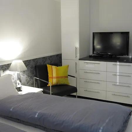Smucke Stuuv Ii & Iii Apartament *