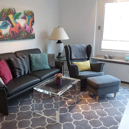 Smucke Stuuv Ii & Iii